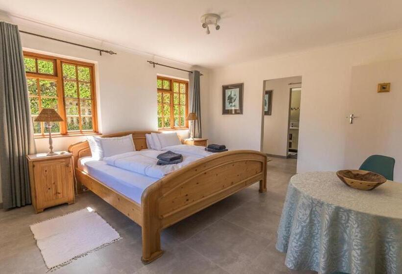 مبيت وإفطار Hout Bay Lodge