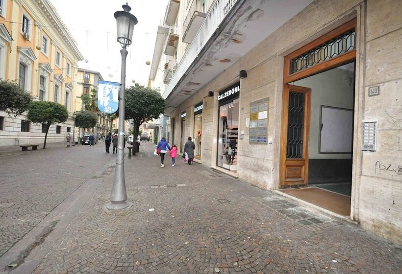 تختخواب و صبحانه Residenza Eleonora