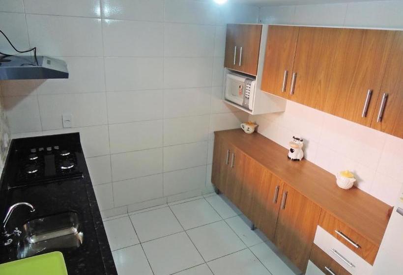 Cabanas Hostel & Suites