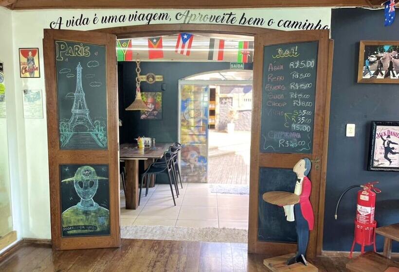 Casa Do Rogério Hostel