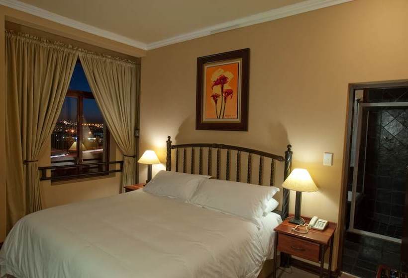 Отель Forever  At Centurion