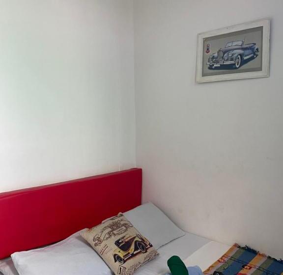 Havana Hostel Cali & Dance School