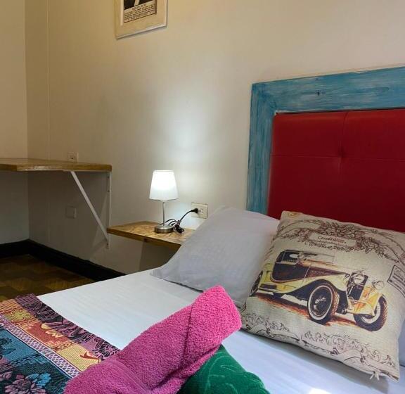 Havana Hostel Cali & Dance School