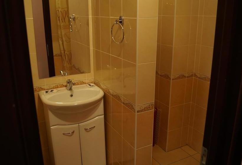 בית מלון כפרי Akvatel