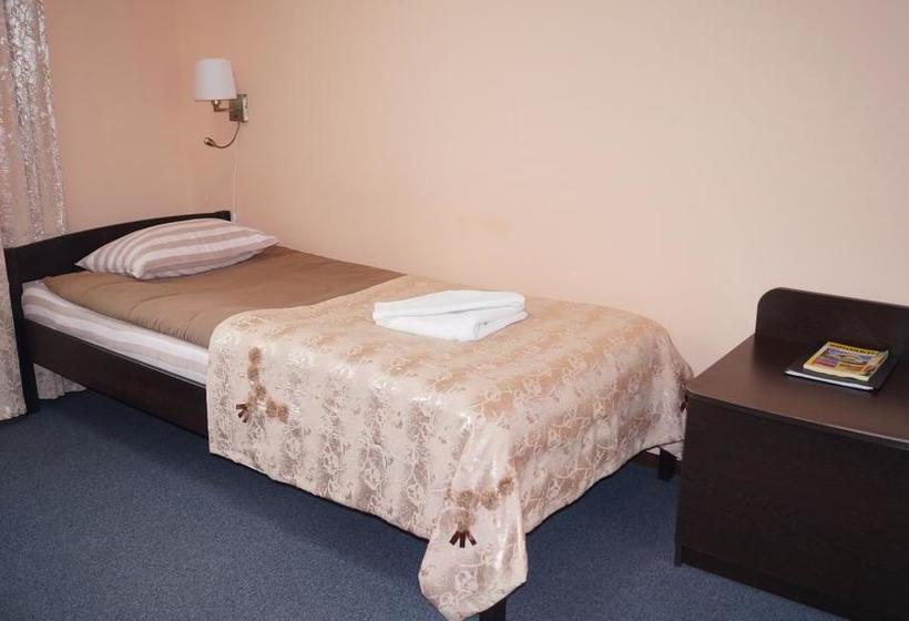 בית מלון כפרי Akvatel