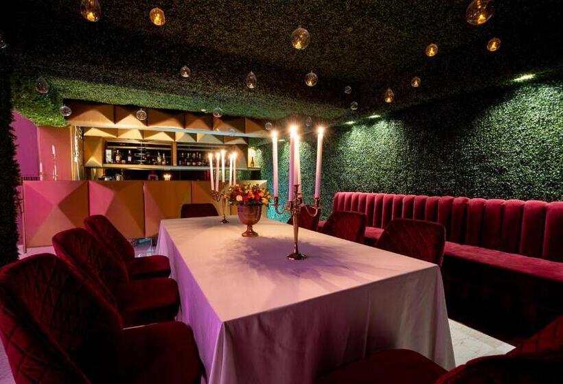 هتل Boutique Casa Fiori