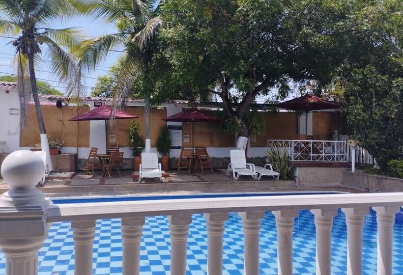 Отель Casa Quinta Marbella