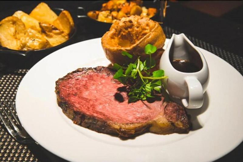 Отель Dakota Leeds