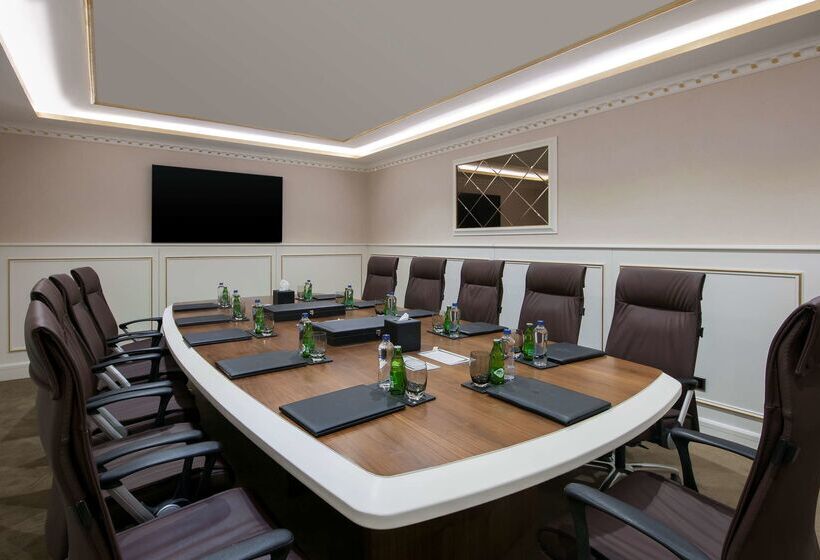 هتل Doubletree By Hilton  Elazig