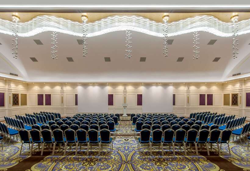 هتل Doubletree By Hilton  Elazig