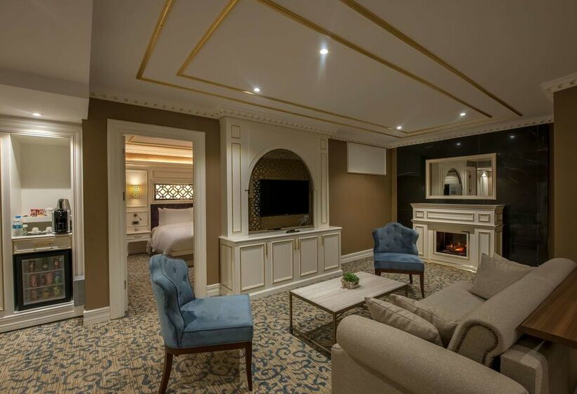 هتل Doubletree By Hilton  Elazig