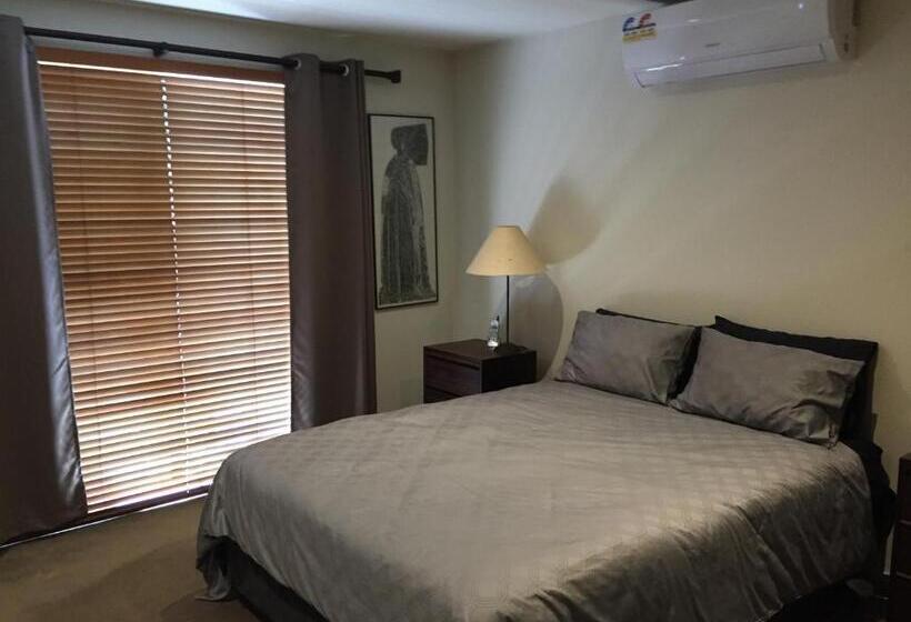 בית מלון כפרי East Brunswick