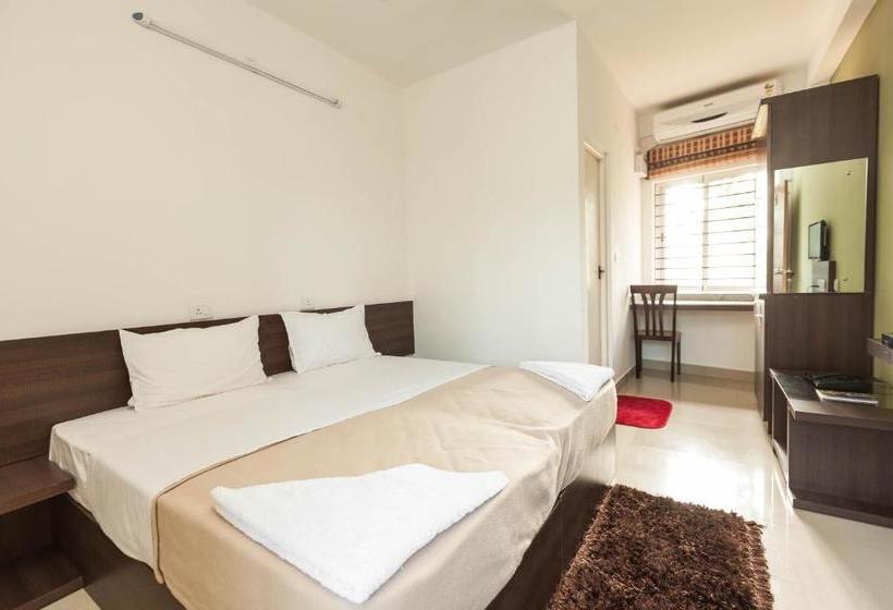 فندق Ebenezer Suites