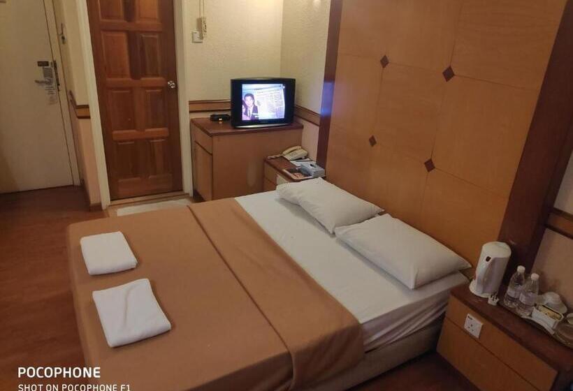 בית מלון כפרי Flora Place