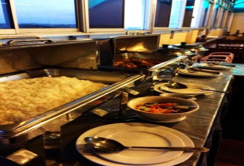 בית מלון כפרי Flora Place