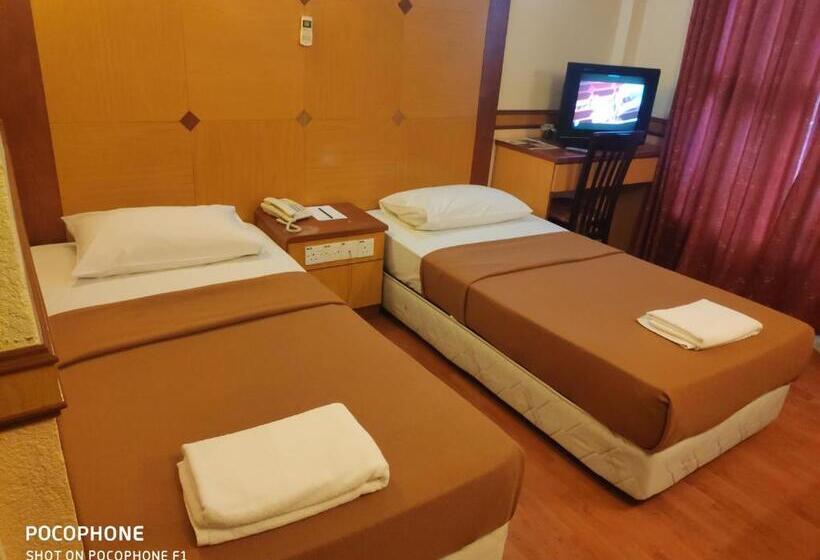 בית מלון כפרי Flora Place