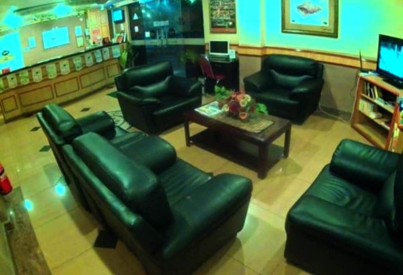 בית מלון כפרי Flora Place