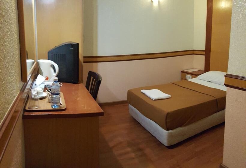 בית מלון כפרי Flora Place