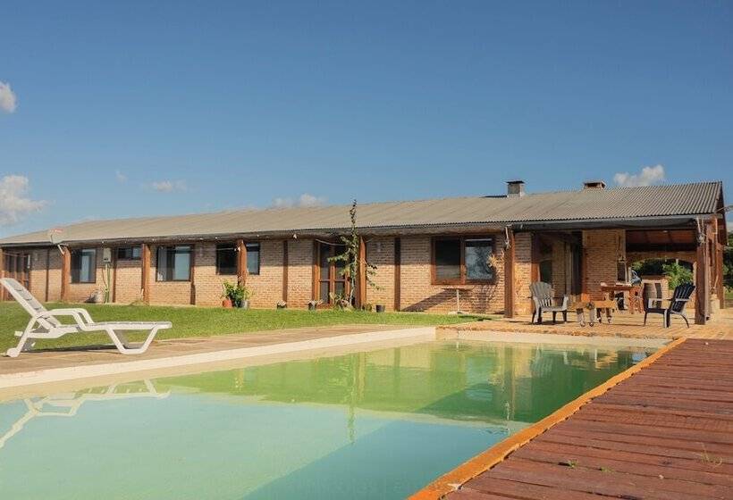 هتل Hostería La Bordona