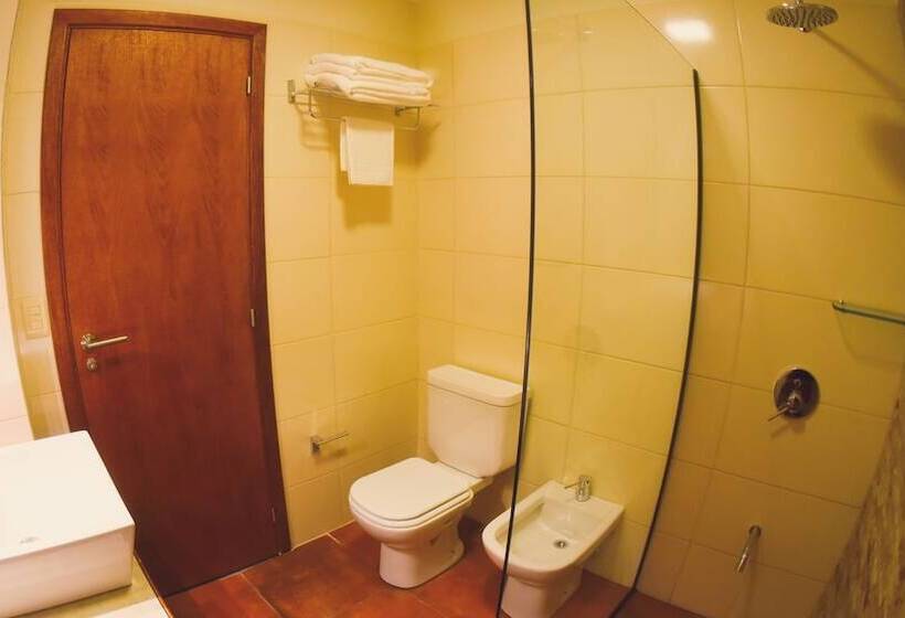 فندق Hostería La Bordona