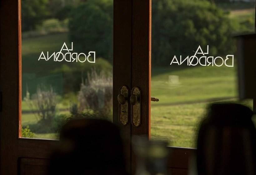 فندق Hostería La Bordona