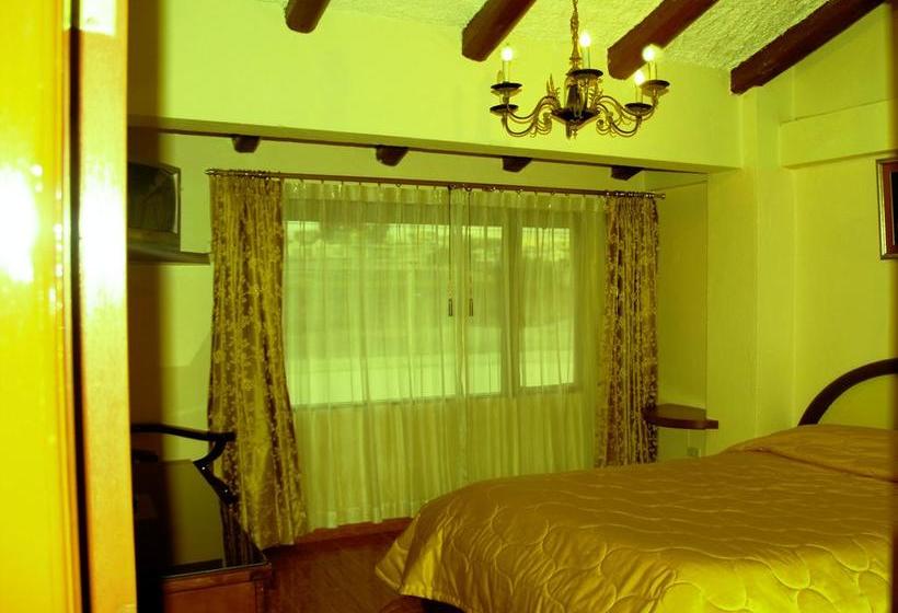 ホテル Humming Bird Ecuador