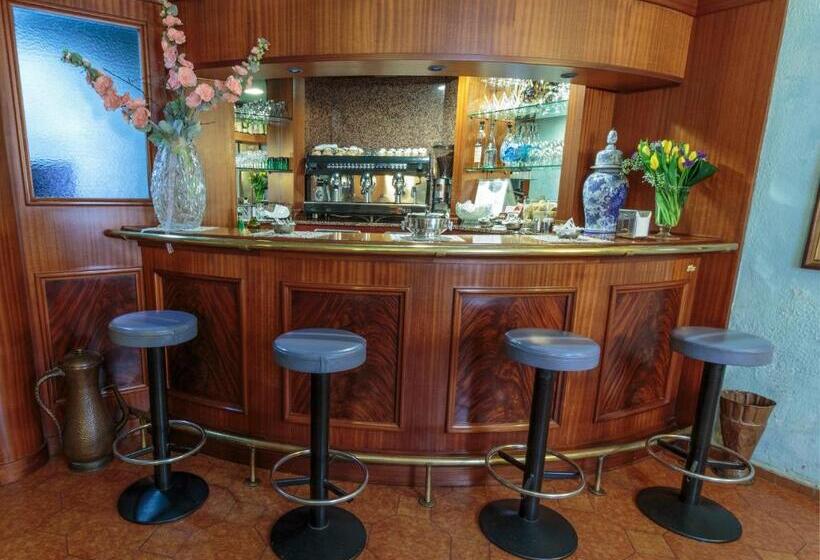 ホテル Il Telegrafo