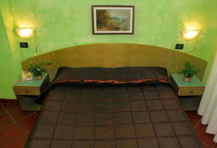 ホテル Il Telegrafo