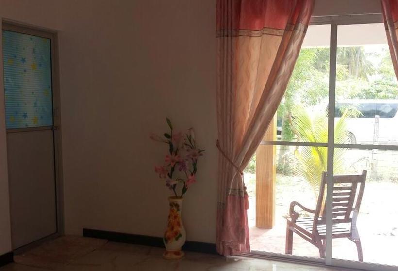 فندق Island Breeze Inn