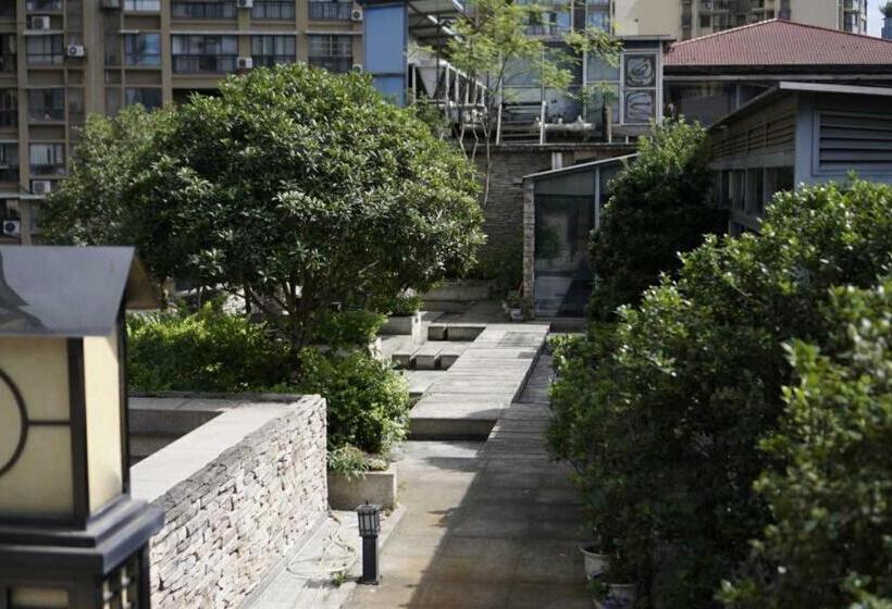 ホテル Jin-tai Holiday