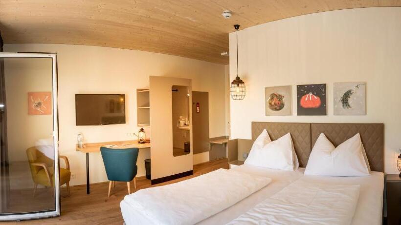 Отель Katamaran