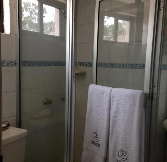 ホテル Mansion Samzara Hosteleria