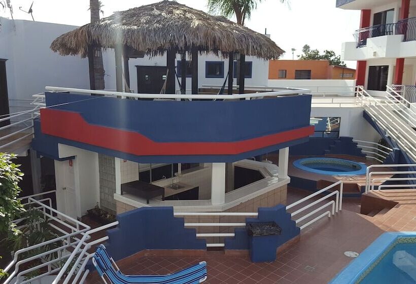 ホテル Mediterraneo