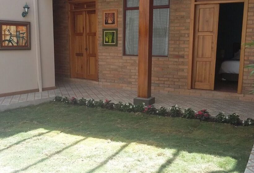 هتل San Rocke House