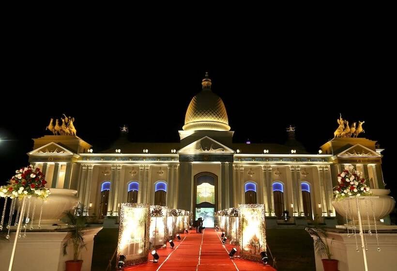 酒店 Sheraton Grand Palace Indore