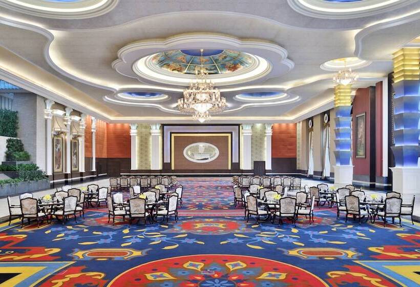 酒店 Sheraton Grand Palace Indore