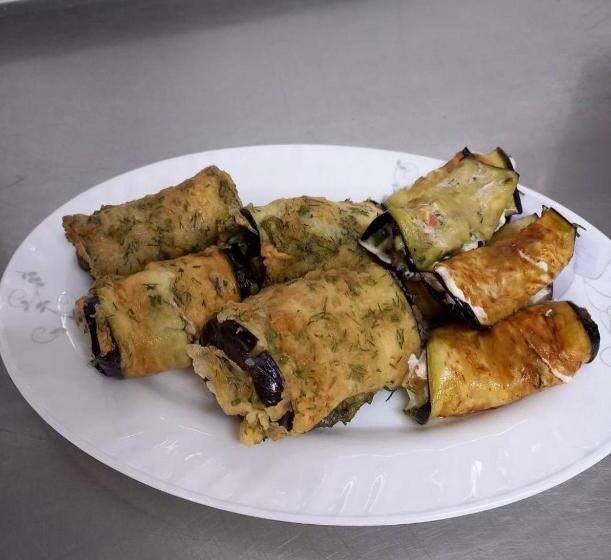 ホテル Shokhjakhon