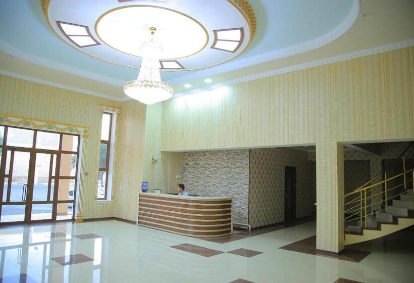 ホテル Shokhjakhon