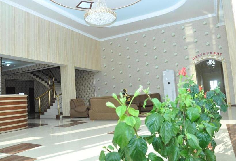 ホテル Shokhjakhon