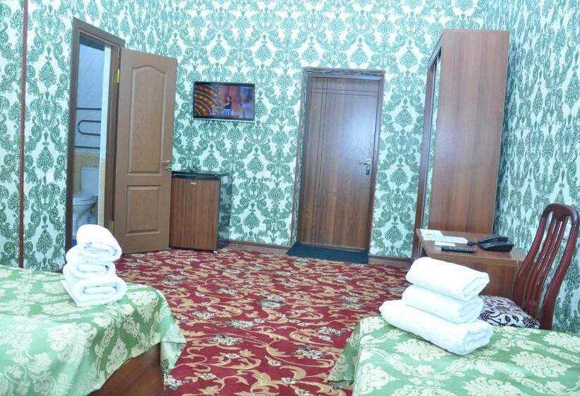 ホテル Shokhjakhon