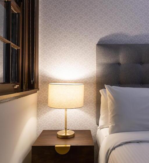 هتل Southern Cross