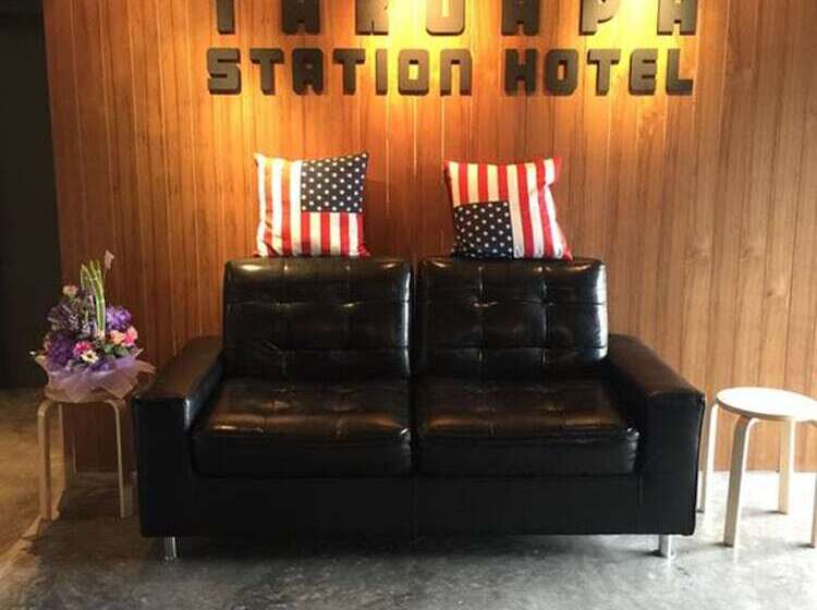 ホテル Takuapa Station