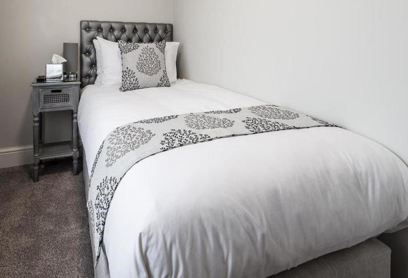 فندق The Maple Manor