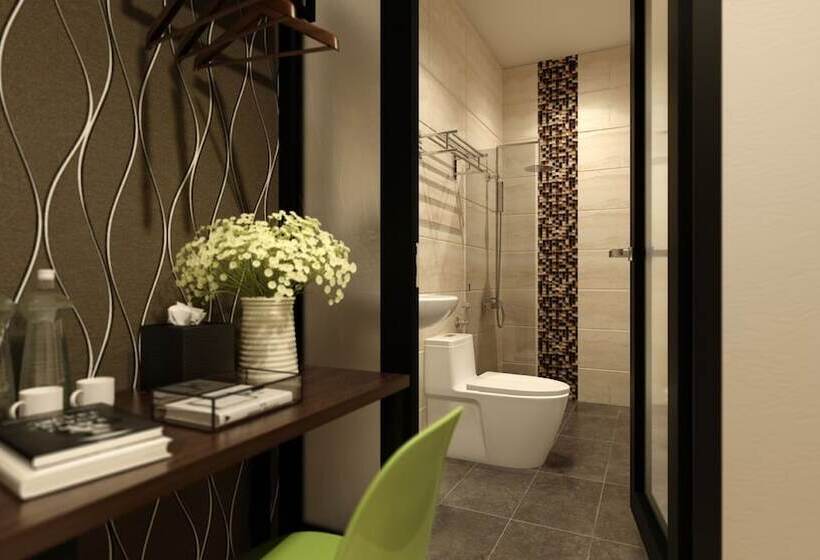 בית מלון כפרי The Square