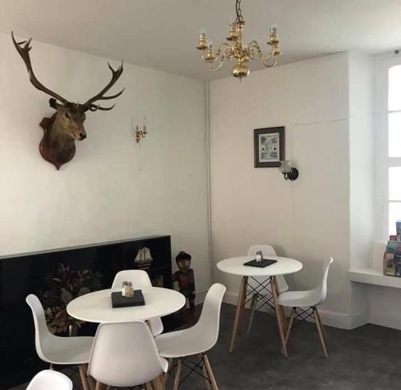 בית מלון כפרי The Stag Head