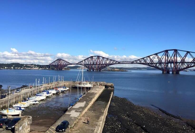 בית מלון כפרי The Stag Head