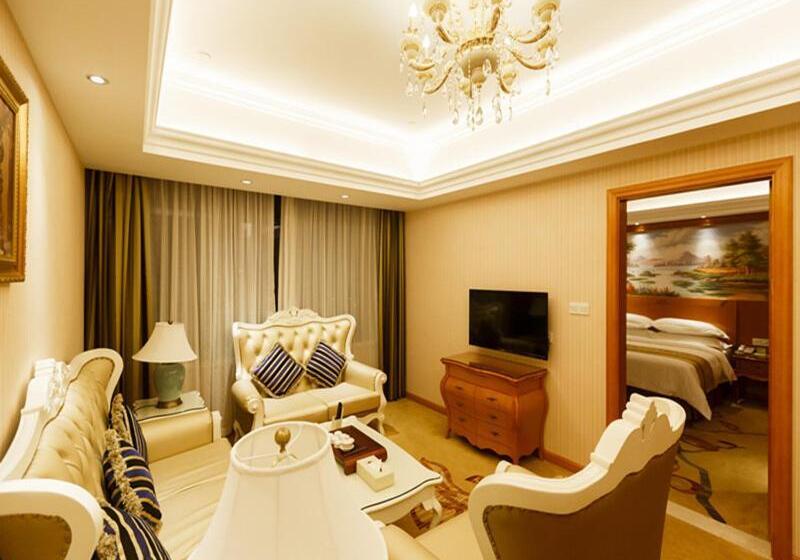 Vienna Hotel Shaoguan Wuli Pavilion