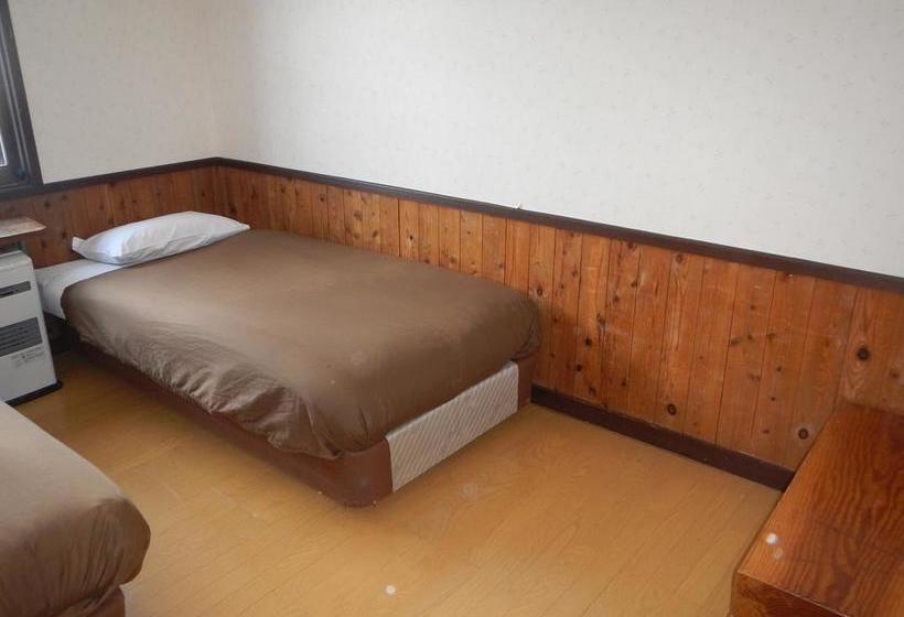 Mt Hakuba Backpackers Hostel