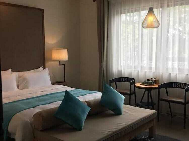 استراحتگاه Huangshan Huizhou Creek Villa
