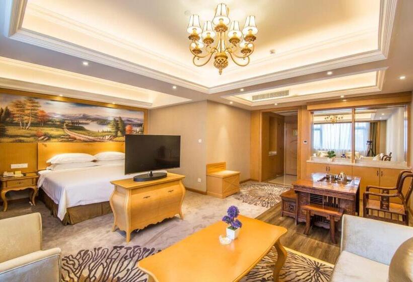 Vienna Hotel Foshan Airport